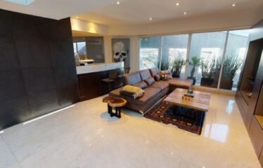 Penthouse en Venta en Bosques de las Lomas de 529 m2 en 2 Niveles !