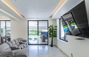 Residencia de lujo en Palmira, Cuernavaca con alberca y jardín !