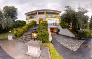 Casa en Venta en La Toscana en Bosques de las Lomas.