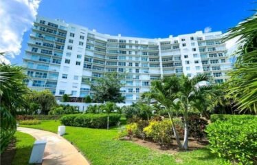 Departamento en Venta en Puerto Juárez Frente al Mar en Cancún !