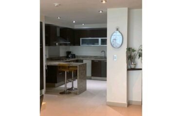 Departamento de Lujo en Puerto Cancún 260 m², 3 recámaras, vista al mar y amenidades premium