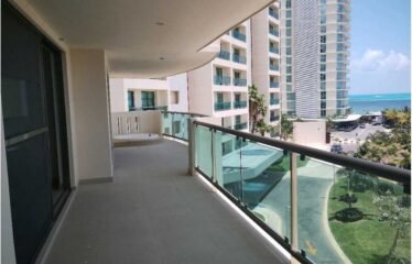Departamento de Lujo en Puerto Cancún 260 m², 3 recámaras, vista al mar y amenidades premium