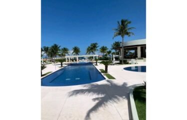 Departamento de Lujo en Puerto Cancún 260 m², 3 recámaras, vista al mar y amenidades premium
