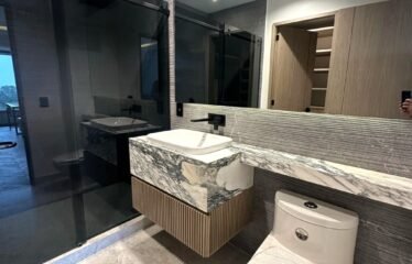 Departamento en Venta en Interlomas, 4 estacionamientos, Entrega Inmediata !